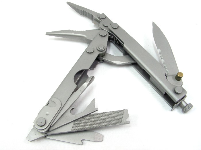 Steel Locking-Jaw Pliers Vise-Grip Knife Multi Tool